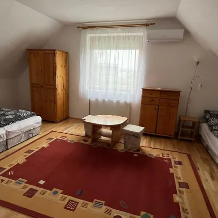Apartamento Boezsi